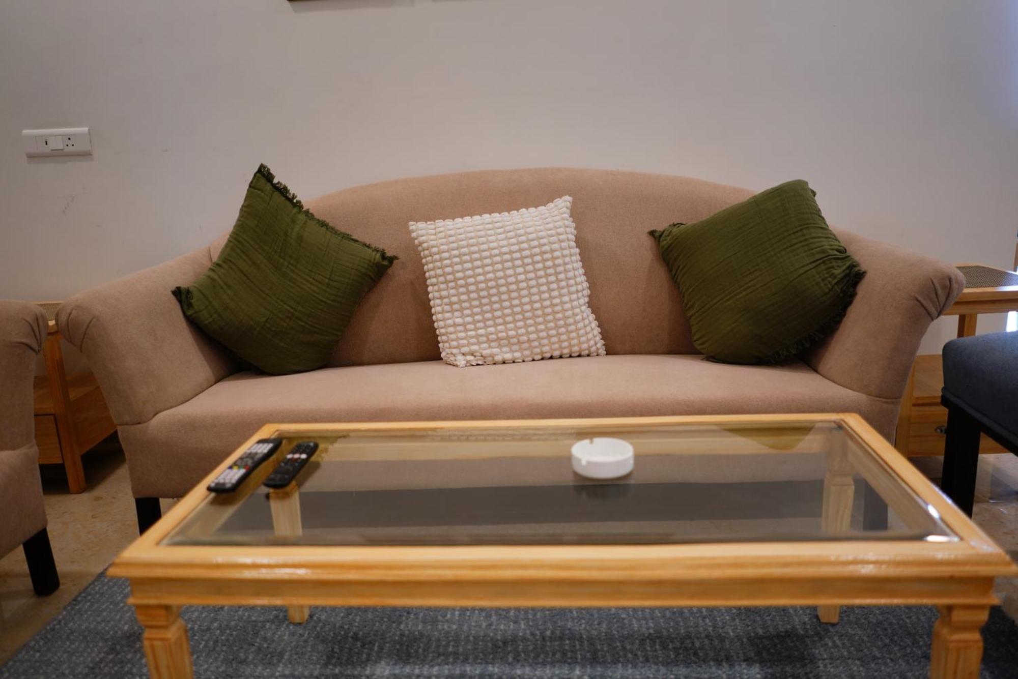Enkay Service Apartments Kondapur  Ngoại thất bức ảnh